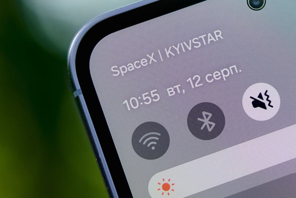 Україна запускає технологію супутникового зв’язку Starlink Direct to Cell