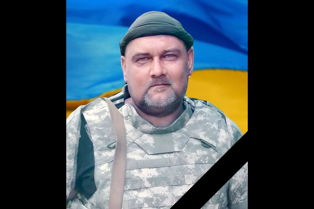 У Кам’янському попрощаються із захисником Володимиром Айтугановим, який помер під час лікування