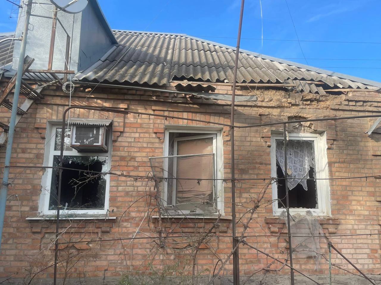 Ворог атакував два райони Дніпропетровщини