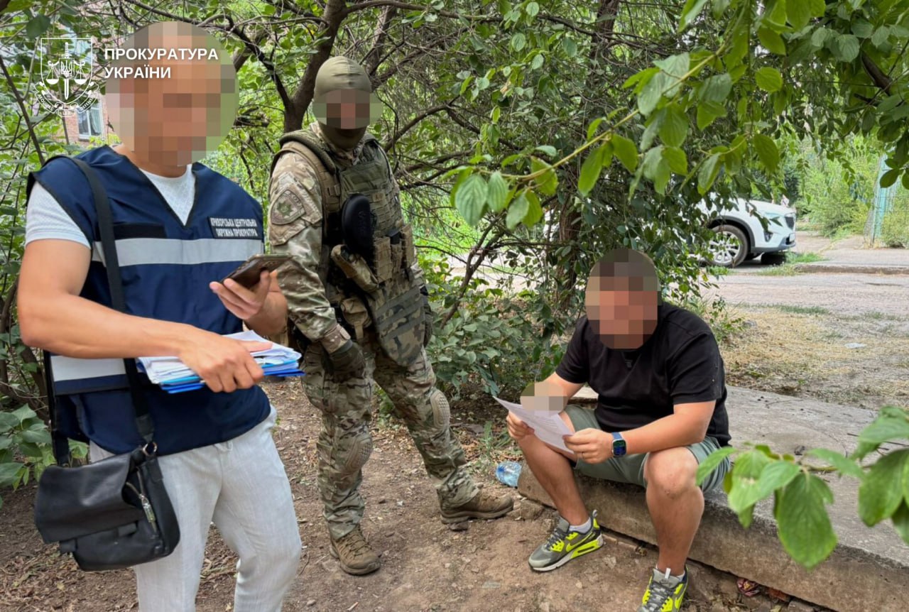 У Кривому Розі голова благодійного фонду за $17 000 обіцяв «інвалідність» для виїзду за кордон