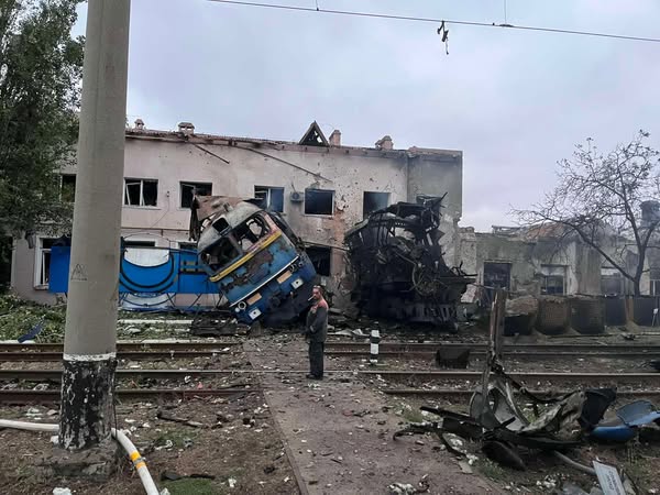 Ворог атакував депо «Укрзалізниці» в Одесі, поранено машиніста