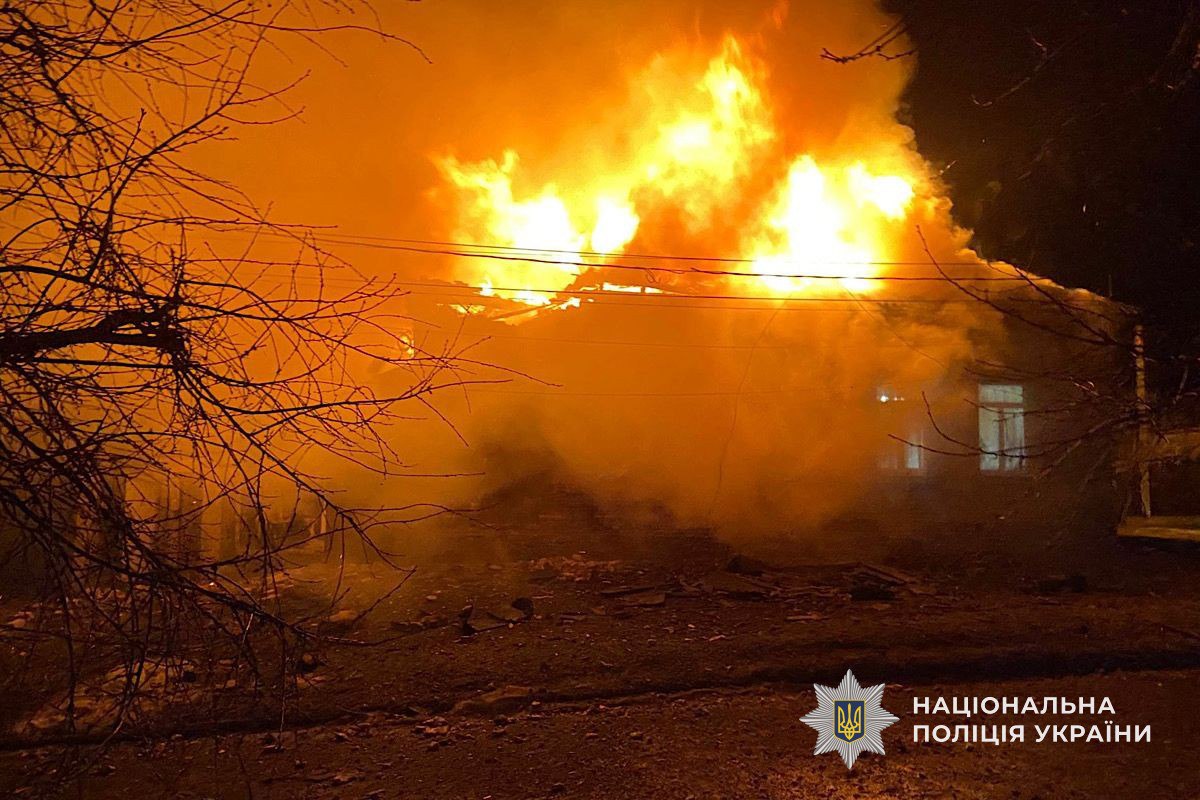 Правоохоронці оприлюднили фото наслідків масованого удару по Дніпру
