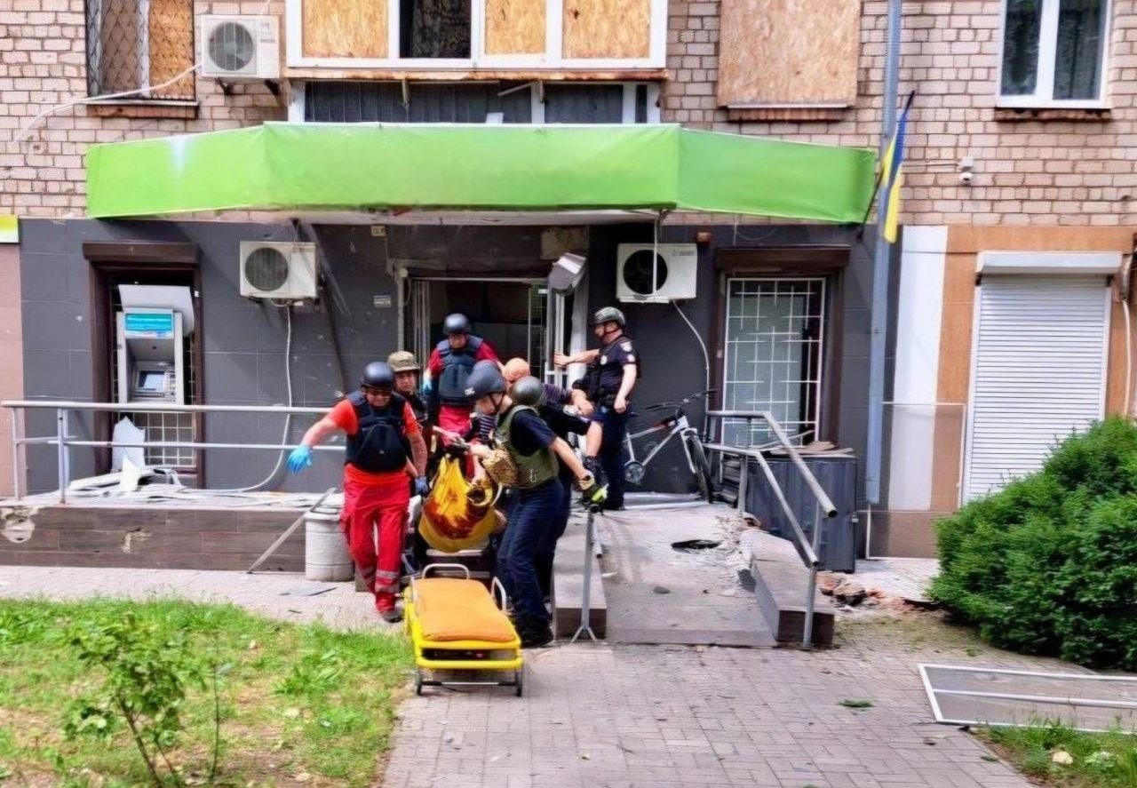 Ворог атакував Дніпропетровщину: одна людина загинула, ще п’ятеро дістали поранення