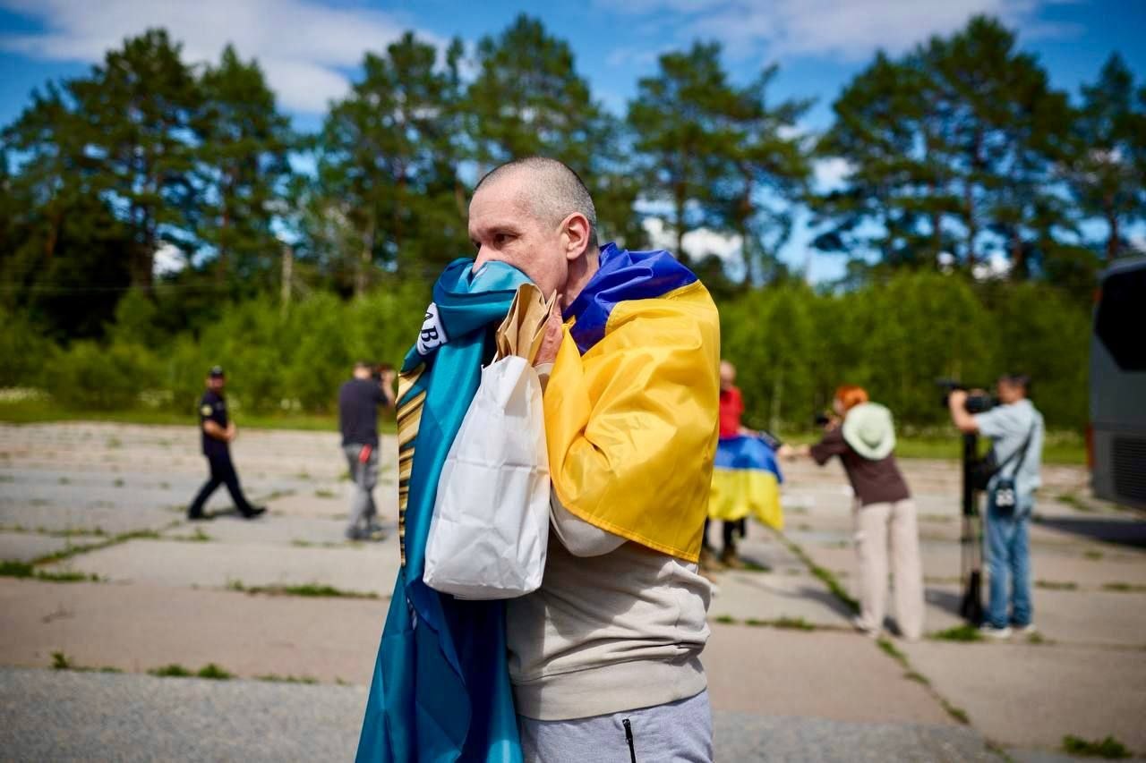 76-й обмін полоненими: з російської неволі повернулися ще 7 захисників з Дніпропетровщини