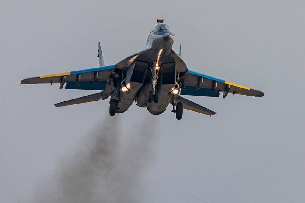 На Полтавщині втрачено винищувач МіГ-29: пілот катапультувався