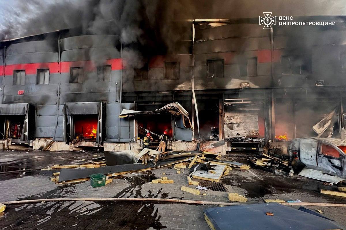«Нова пошта» повідомила про компенсації за втрачені посилки після атаки на термінал у Кривому Розі