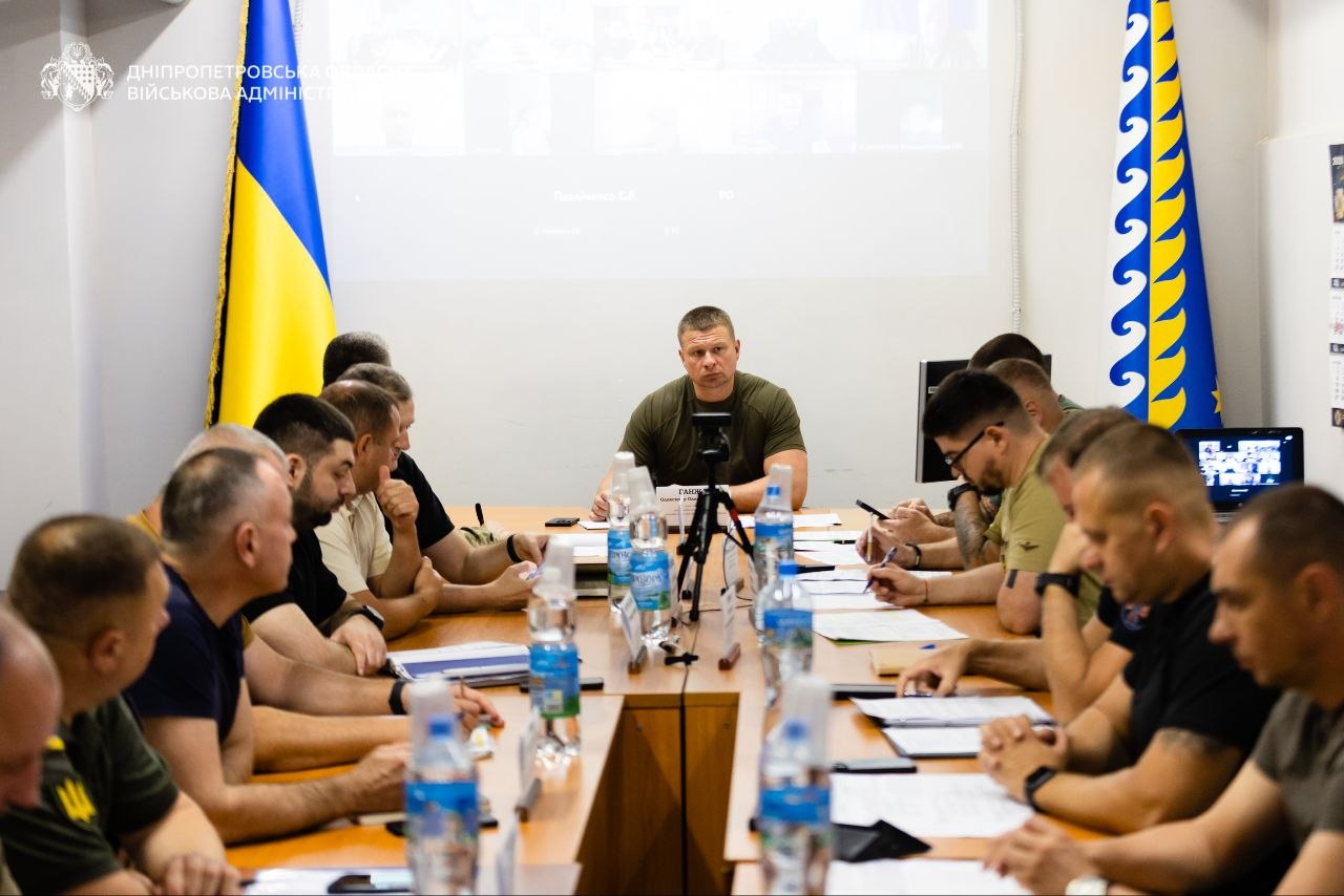 На АЗС Дніпропетровщини облаштують модульні укриття та системи оповіщення