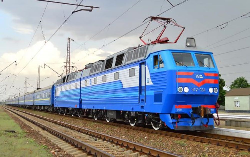 До Запоріжжя третю добу не курсують пасажирські поїзди через російські атаки